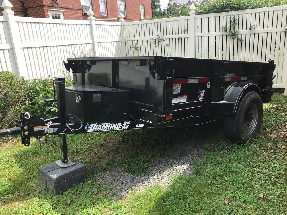 Diamond C dump trailer-5000 GVW