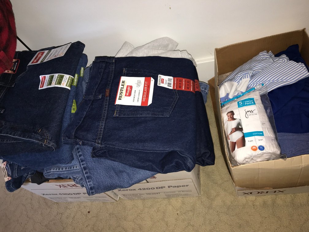 Approx. 6 pair of new blue jeans-46x30, also clean used blue jeans