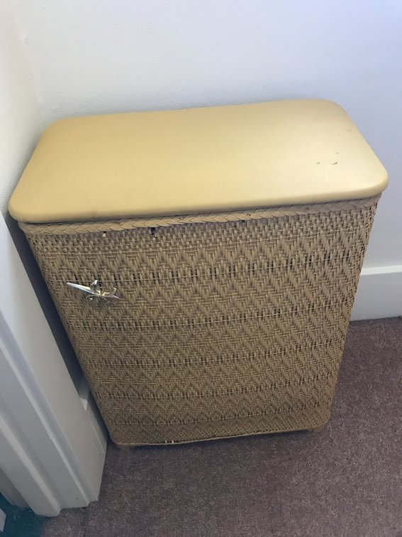 Hamper