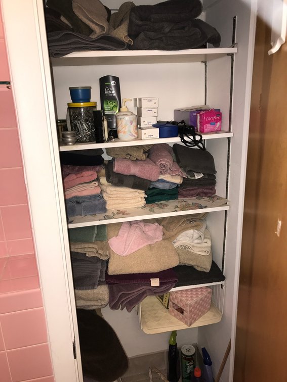Contents of bathroom cupboard