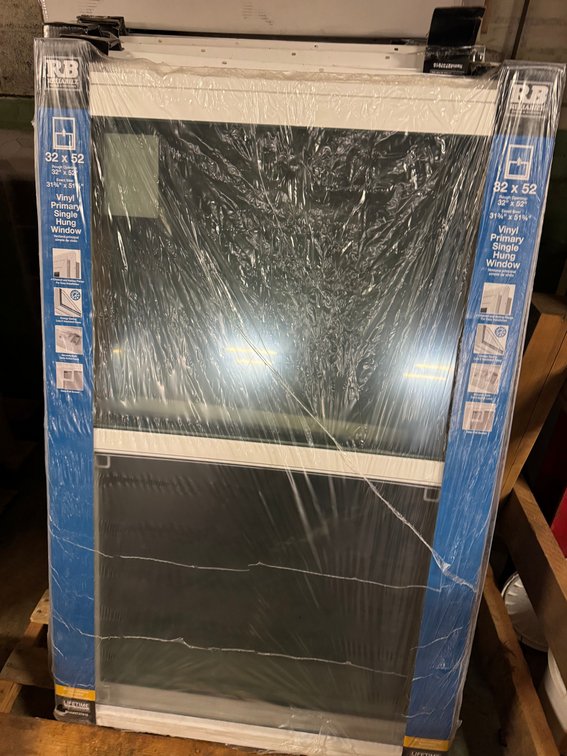 Vinyl single hung window