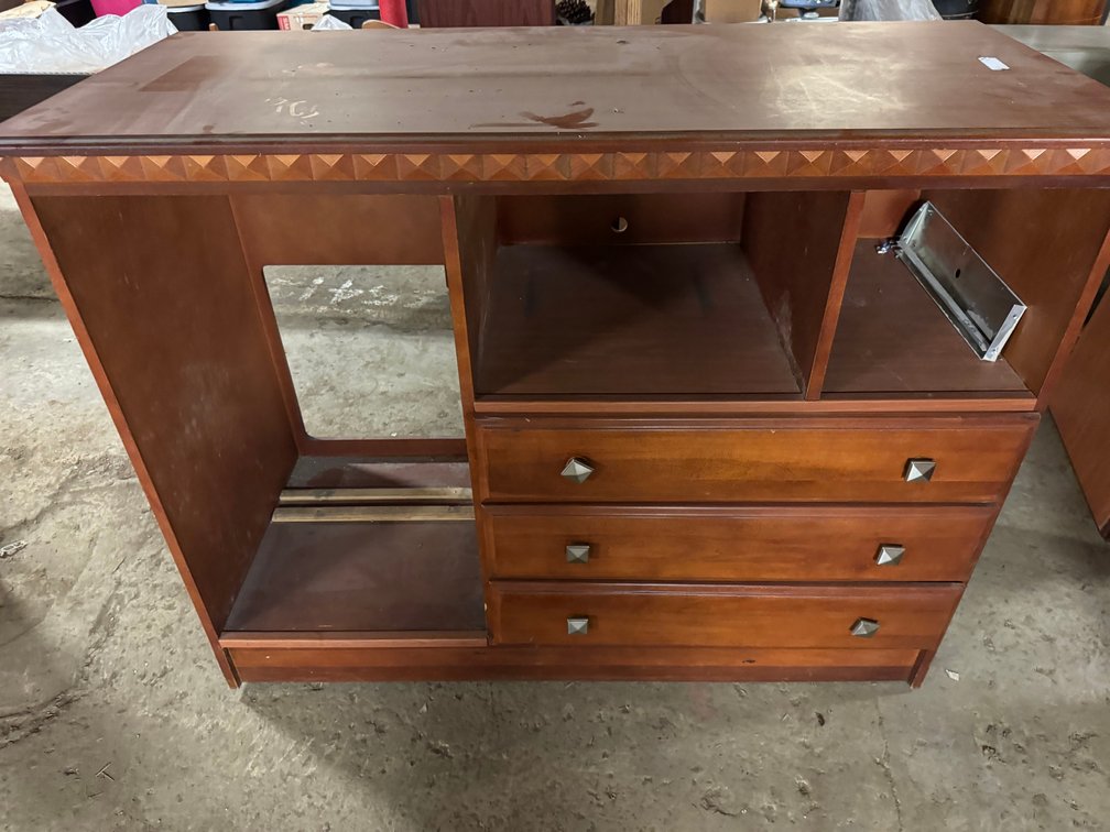 Wooden 3 drawer TV stand