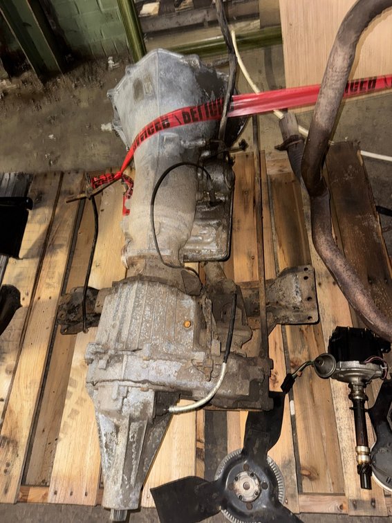 4WD Automatic Transmission & Transfer Case Assembly w/ Crossmember Untested