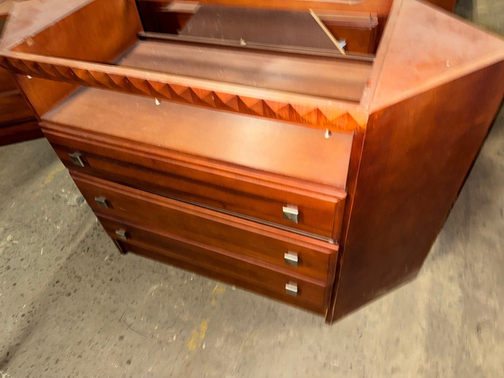 3 Drawer wooden corner dressers