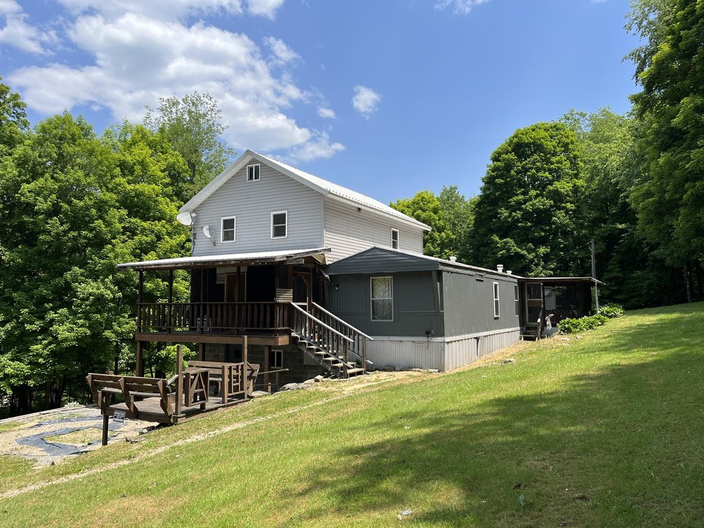 Image for Unique 5 Bedroom on 1.63 Acres in Preston County