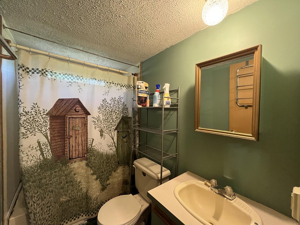 Image for Unique 5 Bedroom on 1.63 Acres in Preston County
