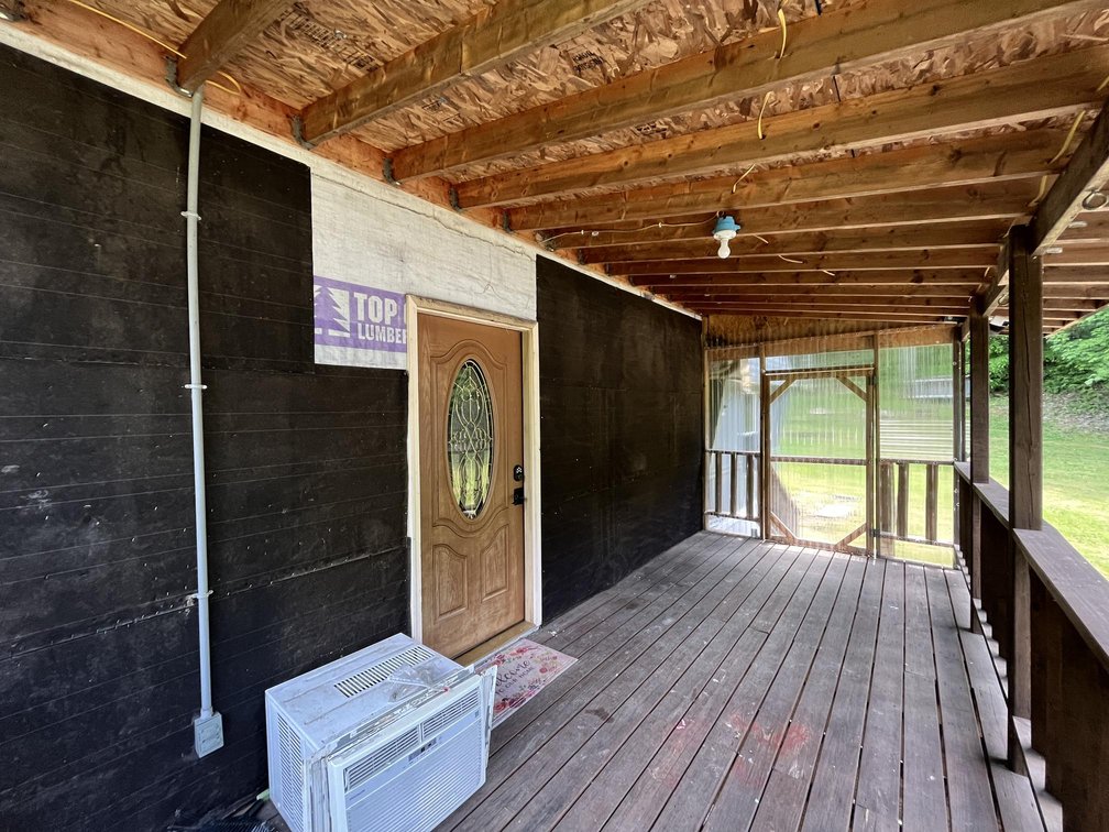 Image for Unique 5 Bedroom on 1.63 Acres in Preston County