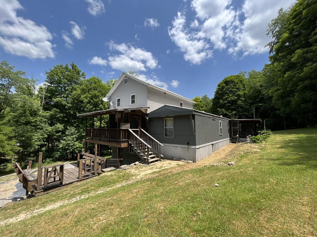 Image for Unique 5 Bedroom on 1.63 Acres in Preston County