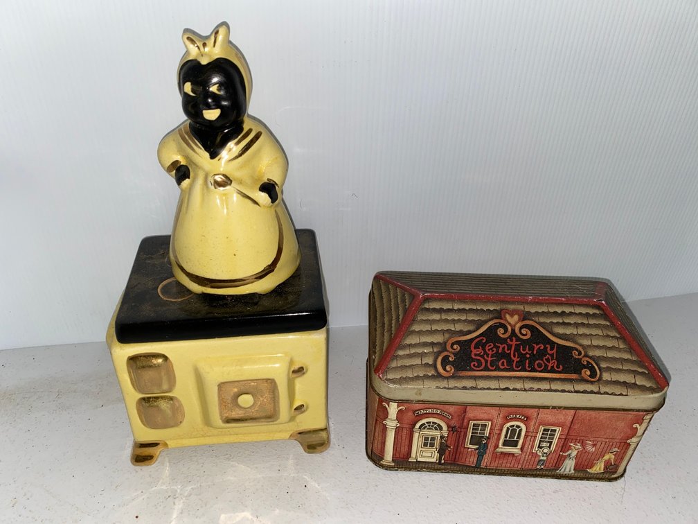 Black Americana Grease Jar, Vintage Tin