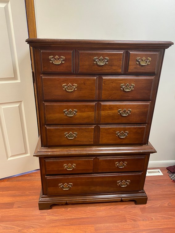 Chest of Drawers