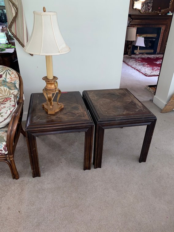 2-End Table and a Lamp