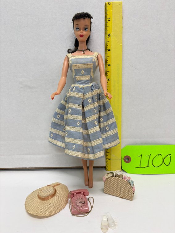 #4 Barbie Solid Body