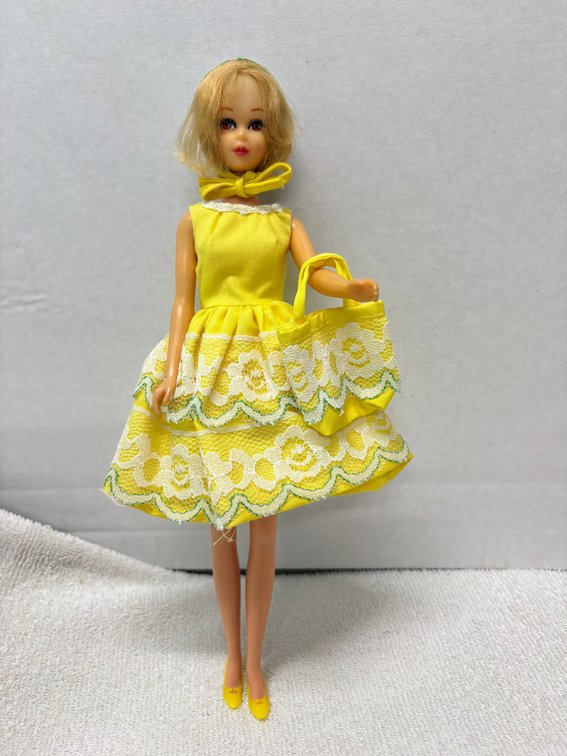 Francie dressed in Fresh as a Daisy