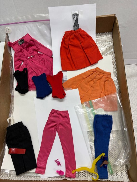 1964-66 Pack Outfits