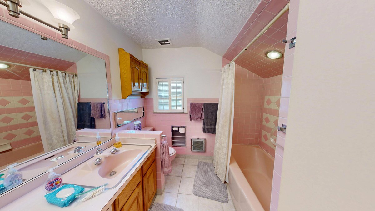 Image for Well-Maintained 4 Bedroom Cape Cod in Waynesburg