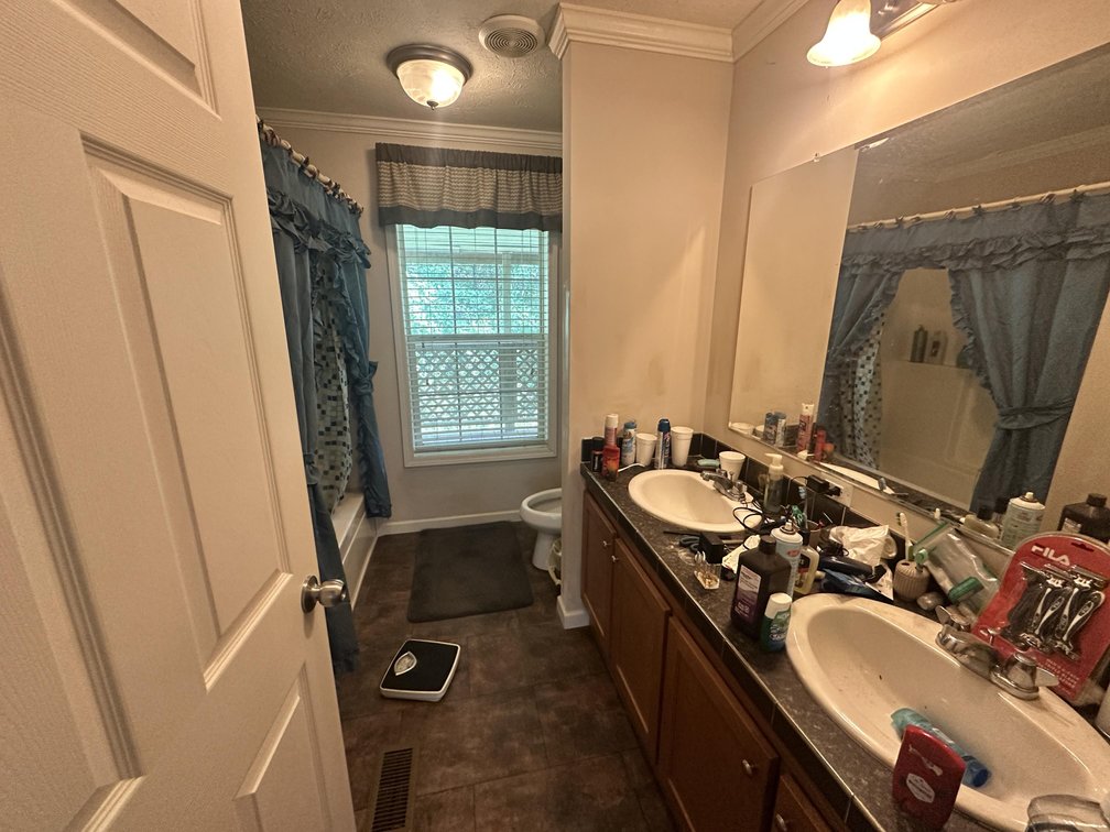 Image for 4 Bedroom on 2.77 Acres in Roane County