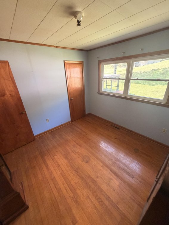 Image for Two Homes on 2 Acres in Elkview