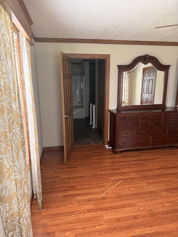 Image for Two Homes on 2 Acres in Elkview
