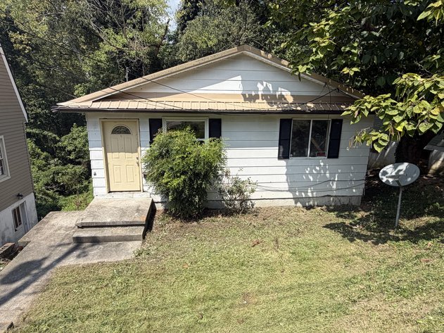 Image for Charleston 3 Bedroom Selling to the Highest Bidder