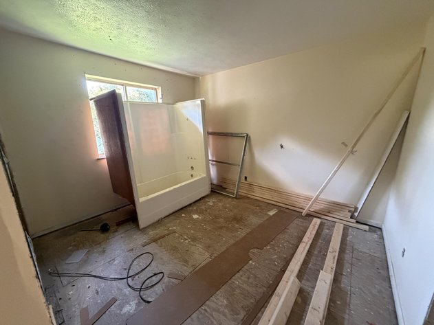 Image for Charleston 3 Bedroom Selling to the Highest Bidder