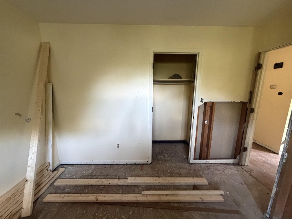 Image for Charleston 3 Bedroom Selling to the Highest Bidder