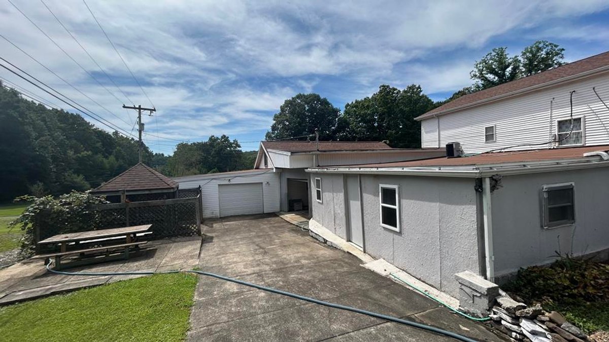Image for Spacious Morgantown 3 Bedroom on a Flat Acre Parcel