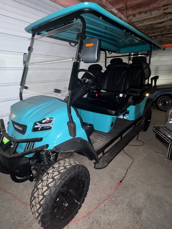 2024 Gorilla Electric Golf Cart / Utility Cart