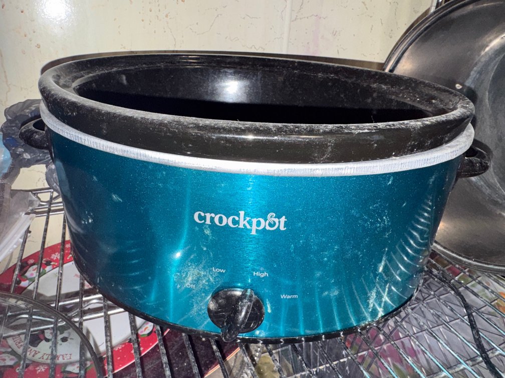 Crockpot electric roaster/crock pot
