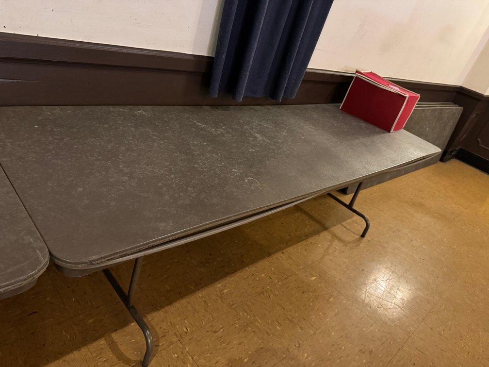 Banquet tables