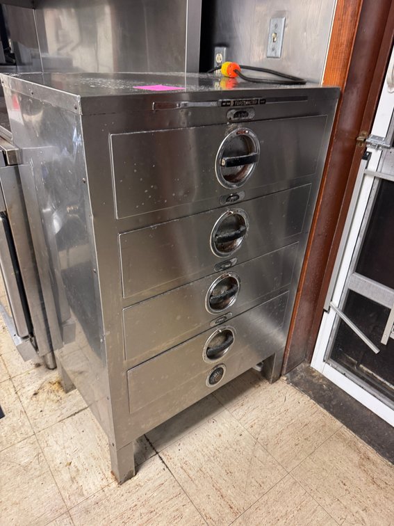 ToastMaster Hot Food try oven