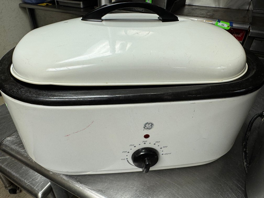 GE countertop roaster / warming oven