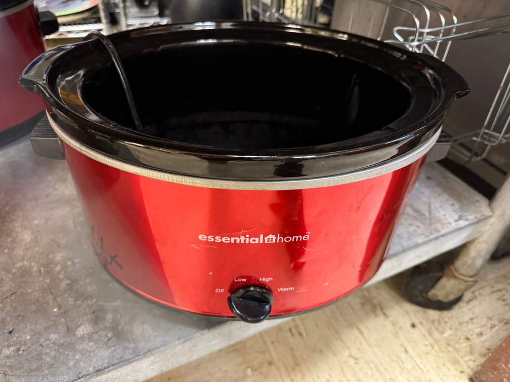 Essential Home slow cookers