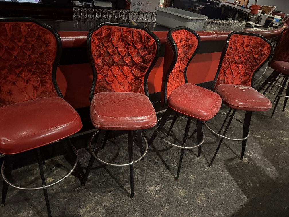 Hightop Red Velvet chairs