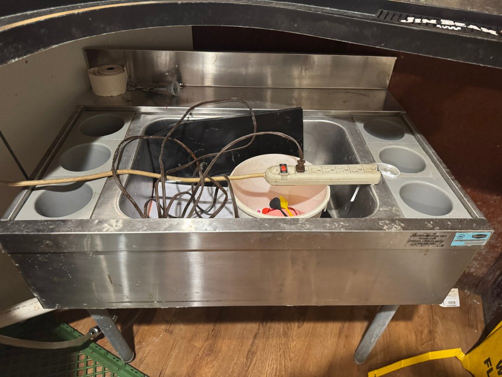 Stainless service sink / station