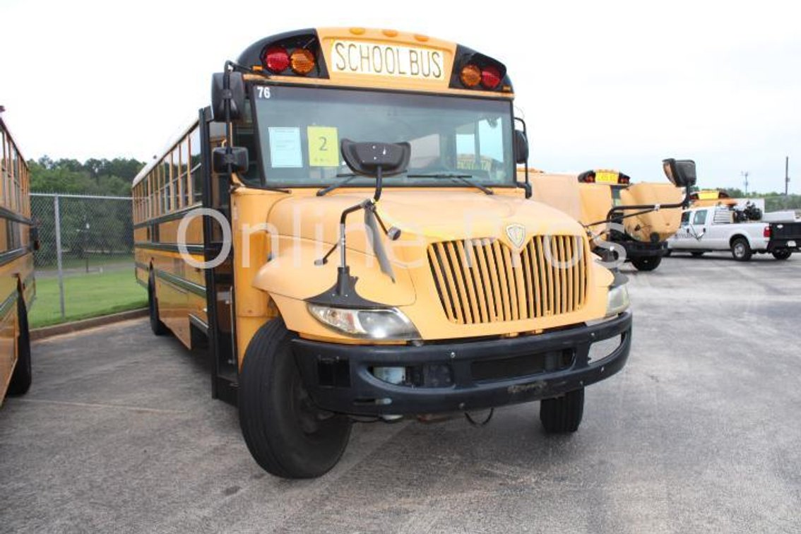 (1) 2014 International CE Navistar School Bus - WILL NEED TO BE TOWED