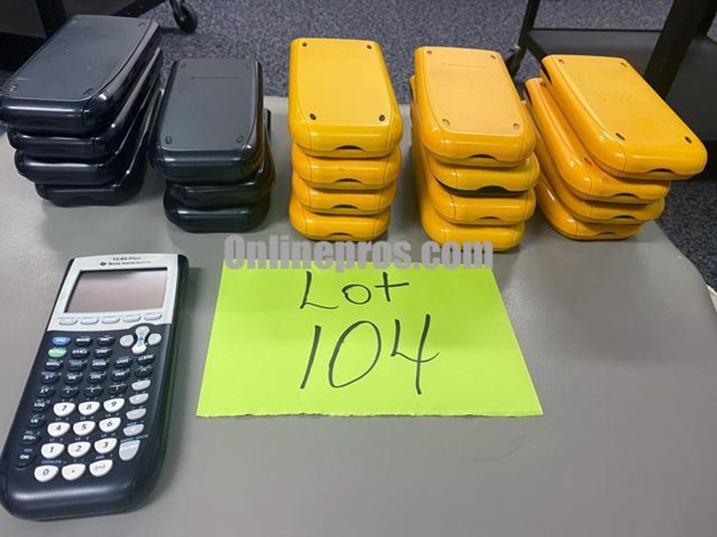 (Lot) TI 84 Calculators
