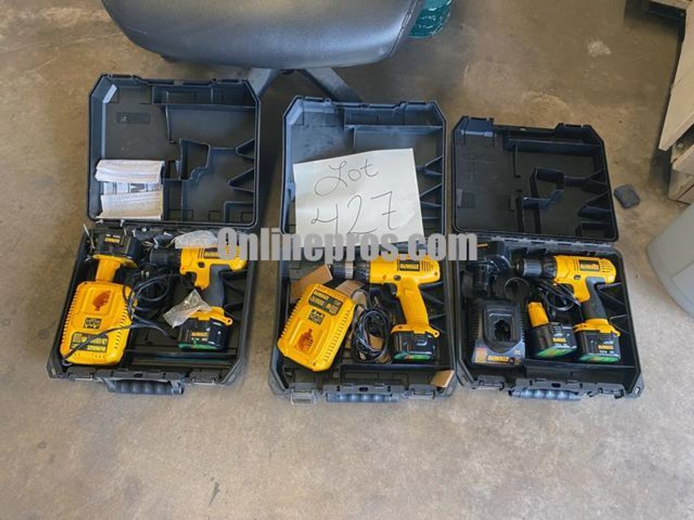 (Lot) DeWalt Drills