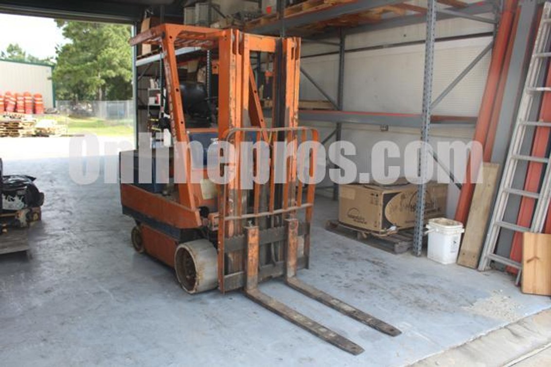 Image for Forklift, Display Cases, Water Heater and More - Tomball, TX