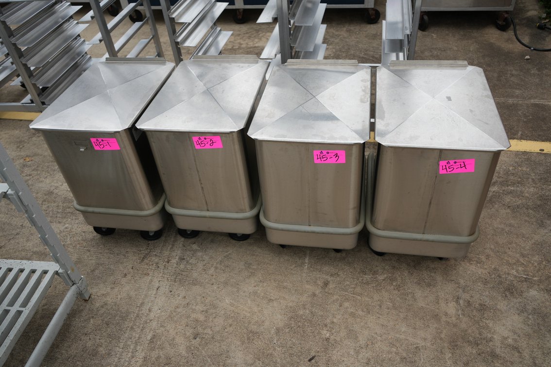 Metal Dry Ingredient Bin