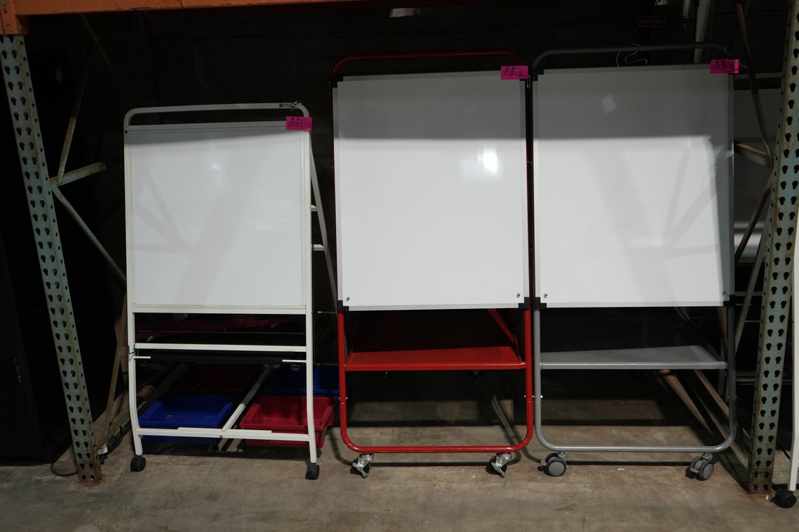 Easels