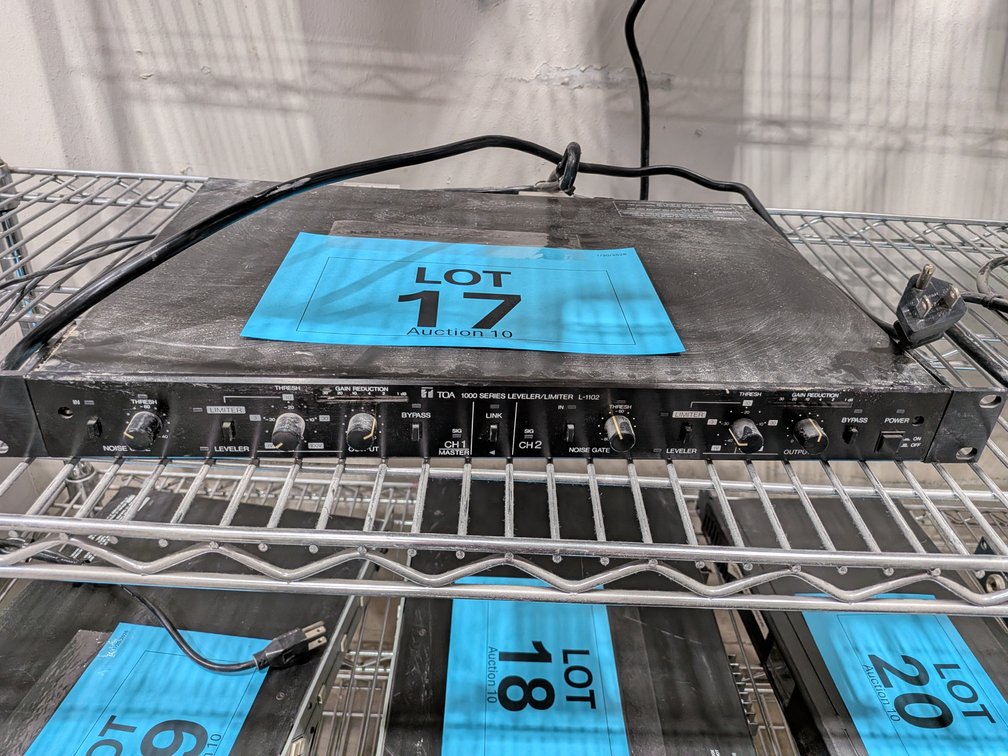 TOA Dual Leveler/Limiter