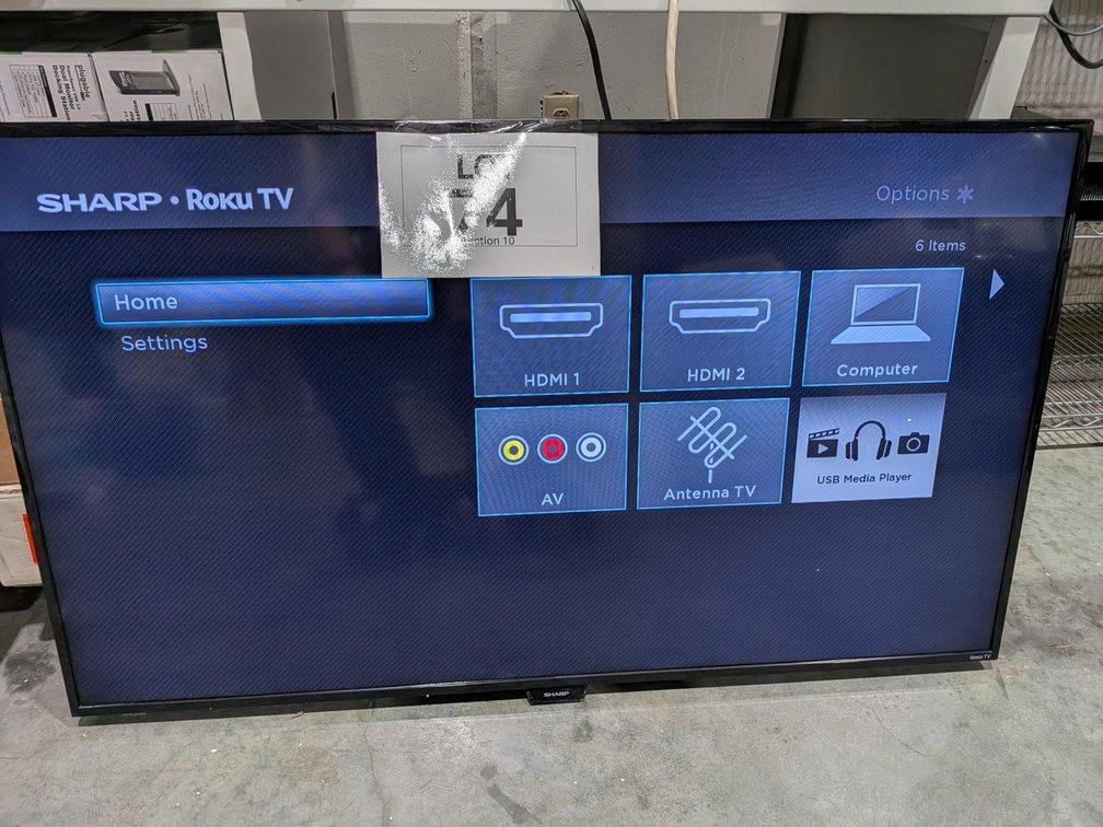50" Class LED 1080p Smart Roku TV