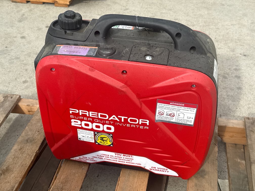 Predator Inverter Generator