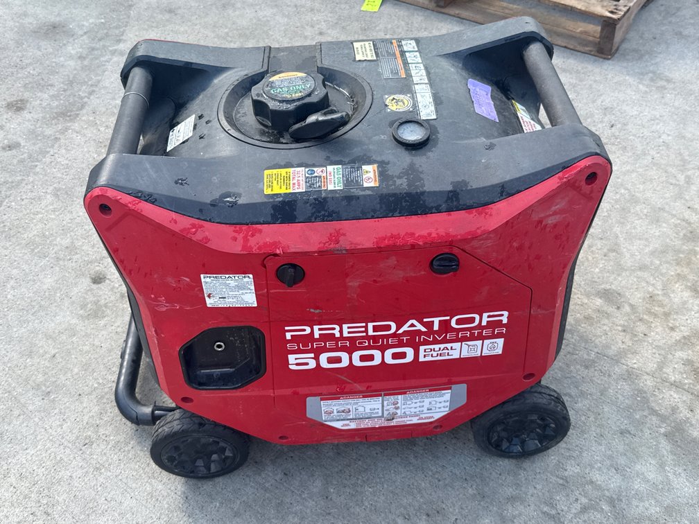 Predator Inverter Generator