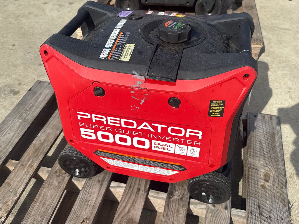 Predator Invertor Generator