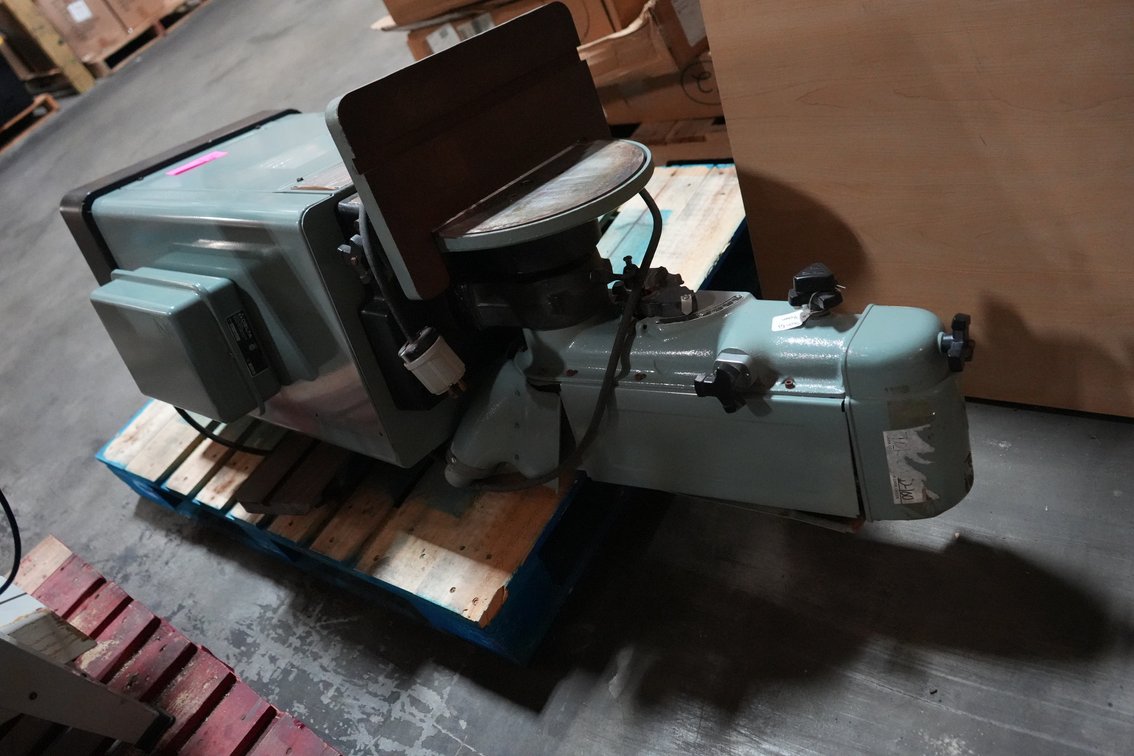Delta Sander
