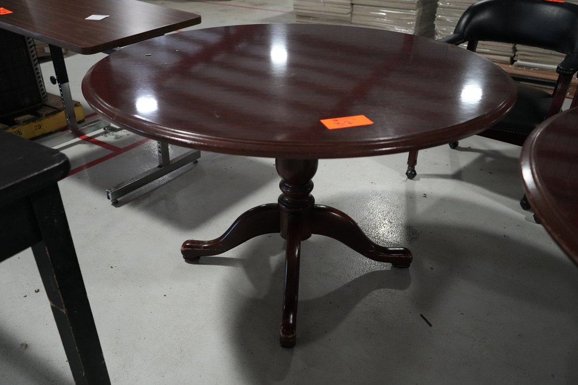 Round Decorative Table