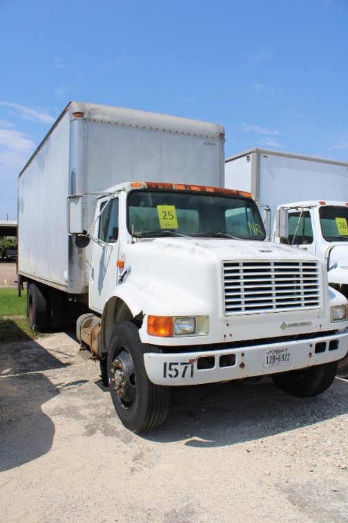 1993 International 4700 Box Truck - Will Need to be Towed