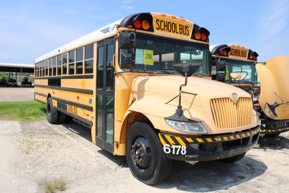 2010 International CE School Bus - Will Need to be Towed