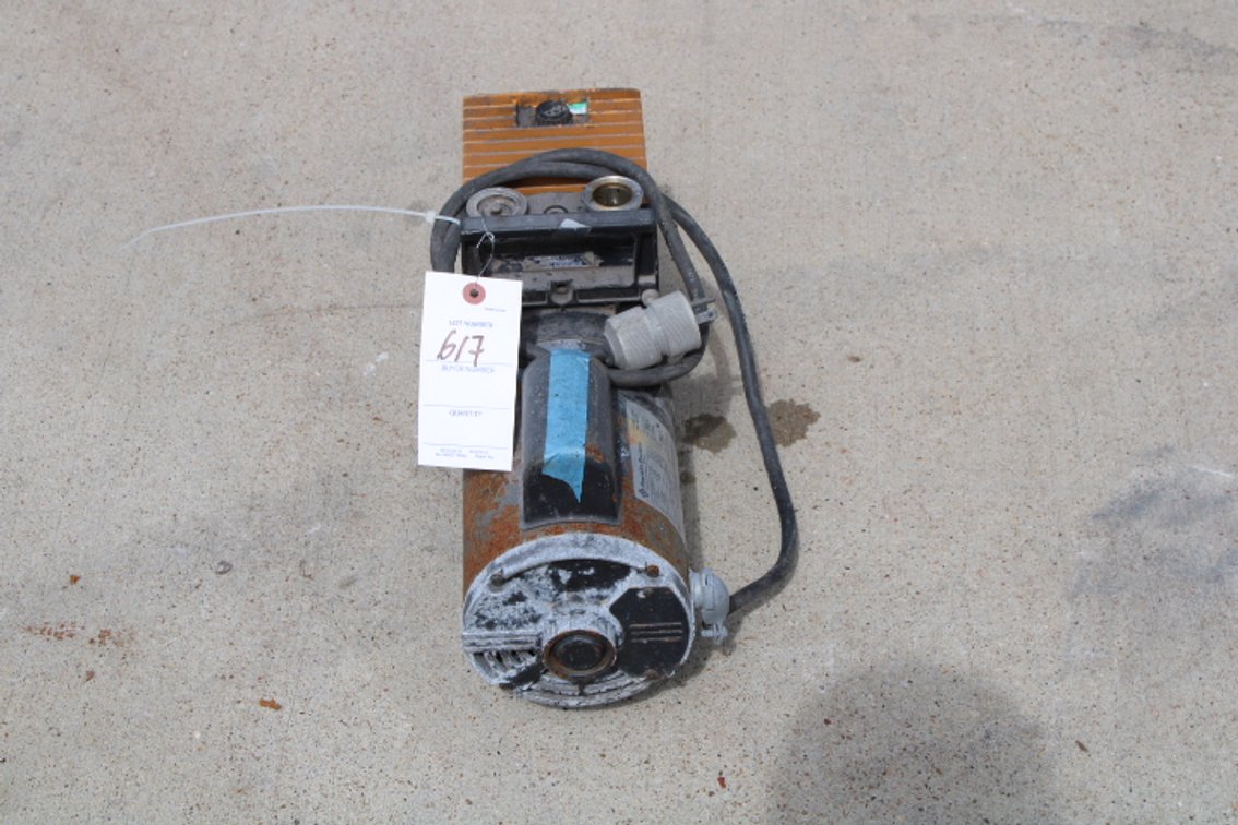 Vacuum Pump
